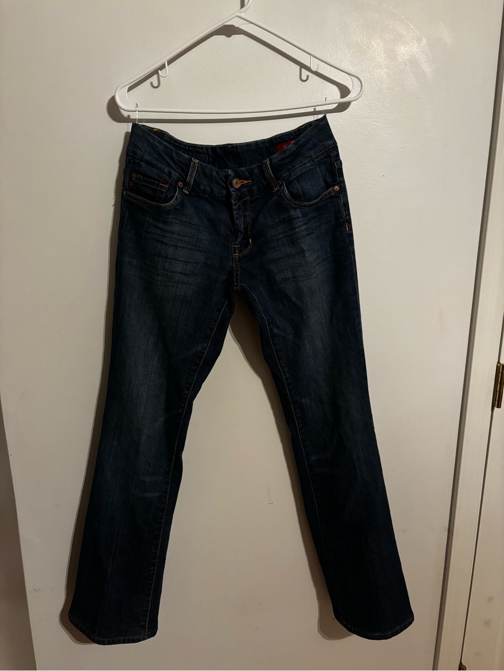 Y2K low rise jeans